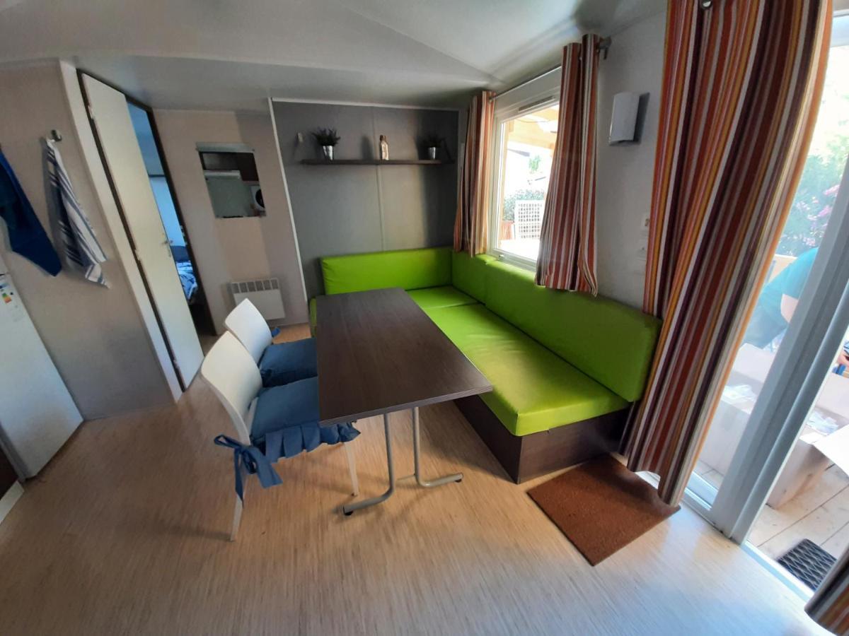 Mobile Home Entierement Equipe La Roque-d'Antheron Εξωτερικό φωτογραφία