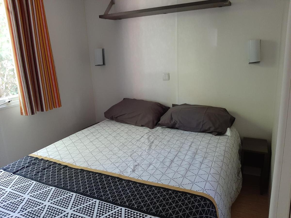 Mobile Home Entierement Equipe La Roque-d'Antheron Εξωτερικό φωτογραφία